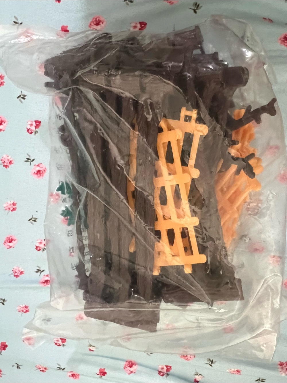 Plastic Toy Tree Trunk and Ladder Set - Brown and Tan